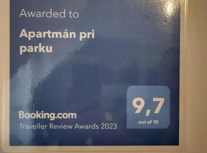 Apartamento Pri Parku Sered'