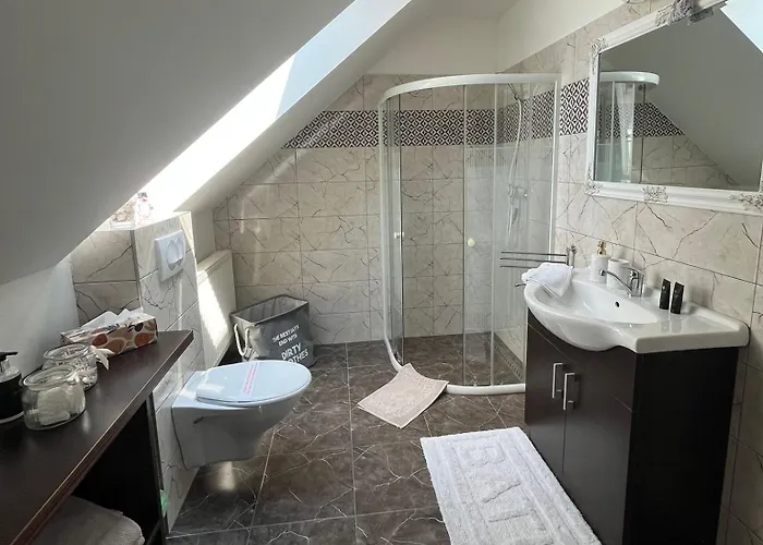 Apartamento Pri Parku Sered'